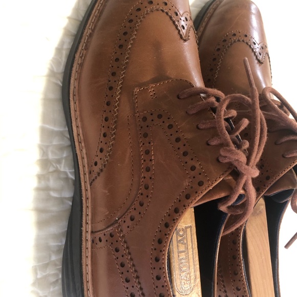 Cole Haan Wingtips! Great condition. - Picture 3 of 5